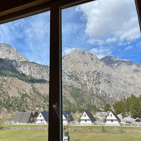 Bujtina Izet Selimaj Hotel Valbone Exterior photo